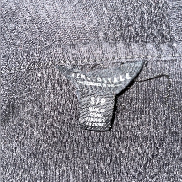 Aeropostale basic ribbed knit black cropped tank top size S - Picture 4 of 4